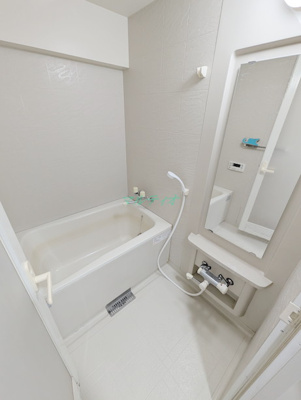 【浴室】 | リヴィエルバーグ西大島 | 浴室