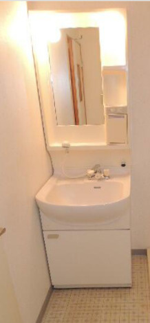 かいづかファミリア１の洗面所