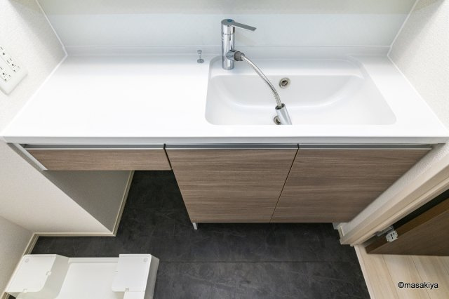 ライフコア吉田小町の洗面所