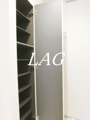 【玄関】 | リブリ・子安 | 玄関です。