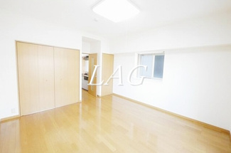 【寝室】 | オリーブ　スクエア | 寝室です。