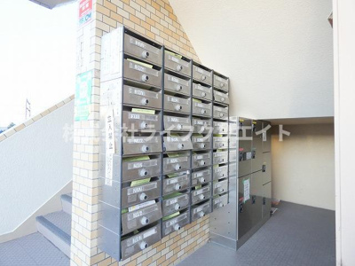 【ロビー】 | ラ・ポワール