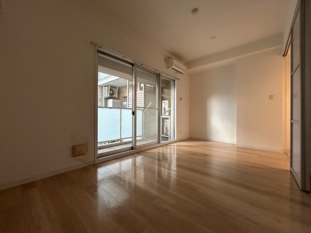 CITY SPIRE難波WESTⅡの居間・リビング