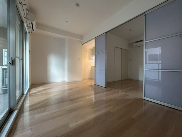 CITY SPIRE難波WESTⅡの居間・リビング