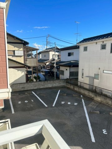 佐野市　一棟アパートの駐車場