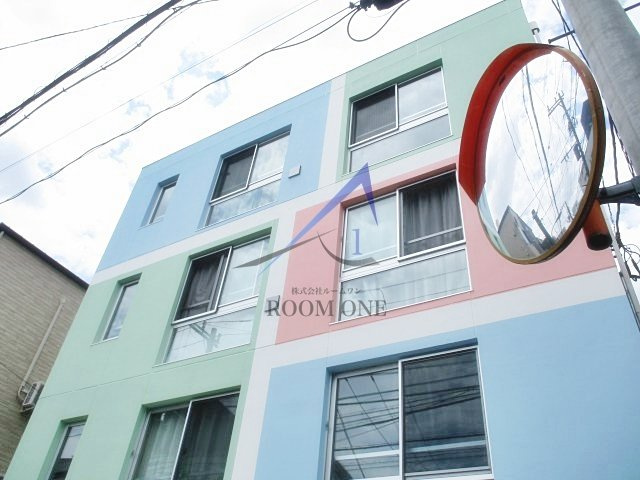 ｂｌｕｅｐａｌｅｔｔｅ赤羽弁天通り