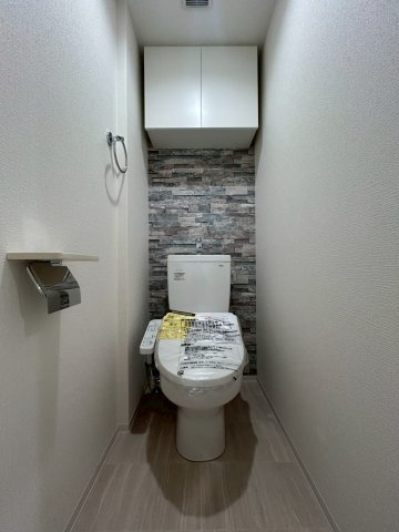 セレニテフラン谷町四丁目のトイレ