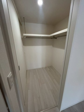 セレニテフラン谷町四丁目の収納