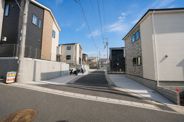 【横浜市旭区本宿町45全5棟新築戸建て】★仲介手数料無料★（本宿小学校・本宿中学校）