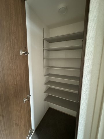 【収納】ヴァンベール京山