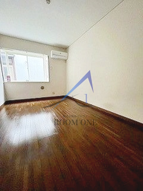 グローリー野沢の居間・リビング|洋室のお部屋です。