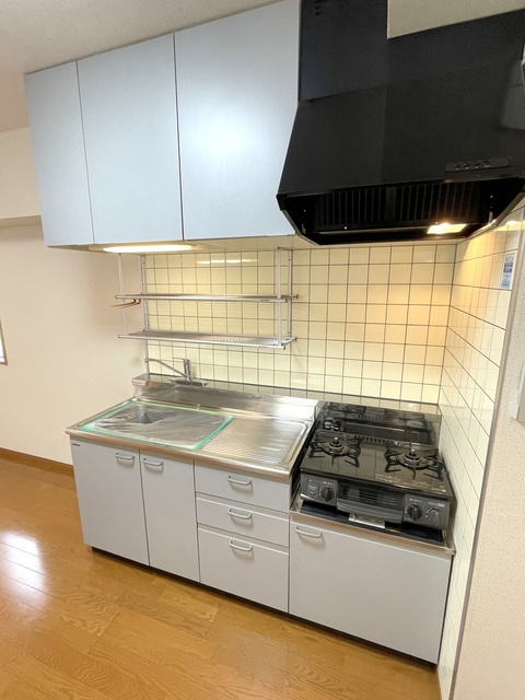 山主ビルのキッチン|★調理スペースが確保されたキッチン★