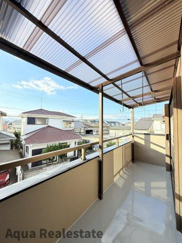 丸亀市飯山町川原　リノベ住宅のバルコニー|陽当たり良好なバルコニーです