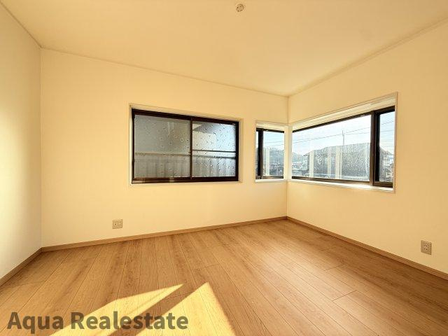 丸亀市飯山町川原　リノベ住宅の寝室|寝室です