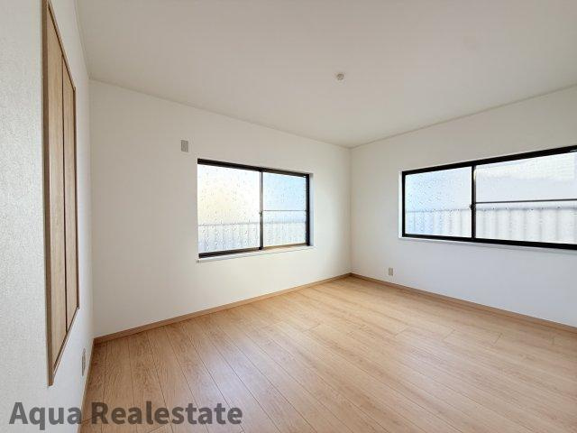 丸亀市飯山町川原　リノベ住宅の内装|きれいな内装です