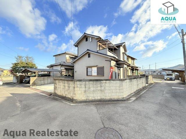 丸亀市飯山町川原　リノベ住宅の外観|外観です