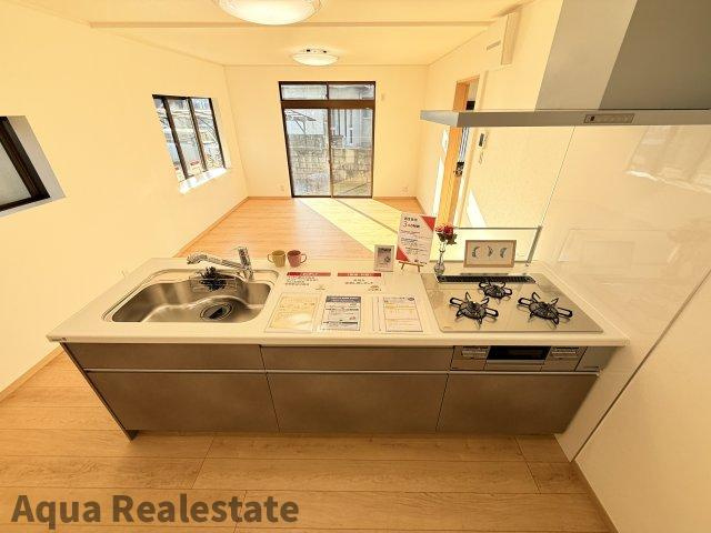 丸亀市飯山町川原　リノベ住宅のキッチン|使いやすいキッチンです