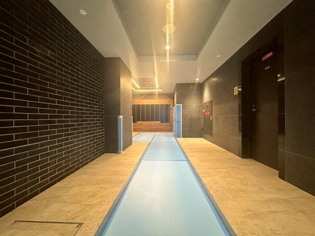 Metrosa谷町六丁目Northのロビー