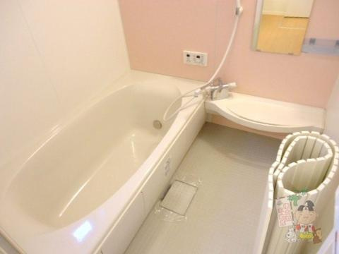 スラッシュＮの浴室|バス