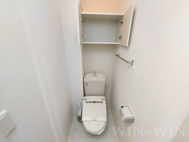アゼリア B棟のトイレ