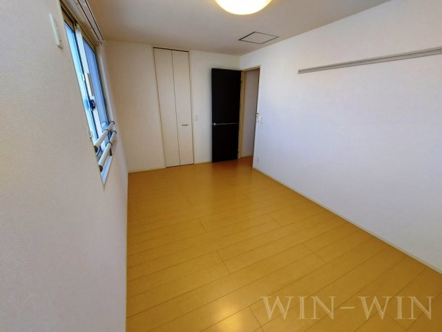 アゼリア B棟の寝室