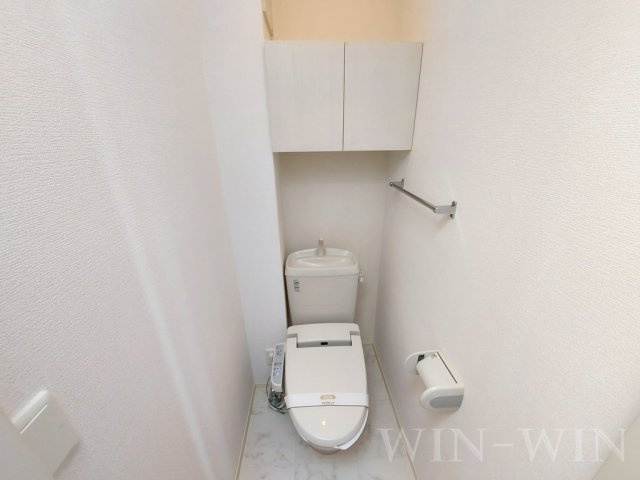 アゼリア B棟のトイレ