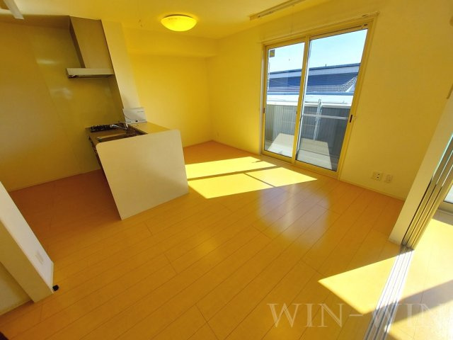 アゼリア B棟の居間・リビング