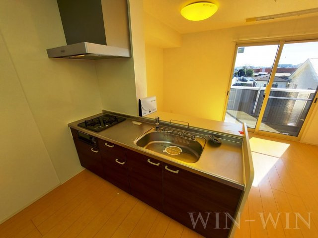 アゼリア B棟のキッチン