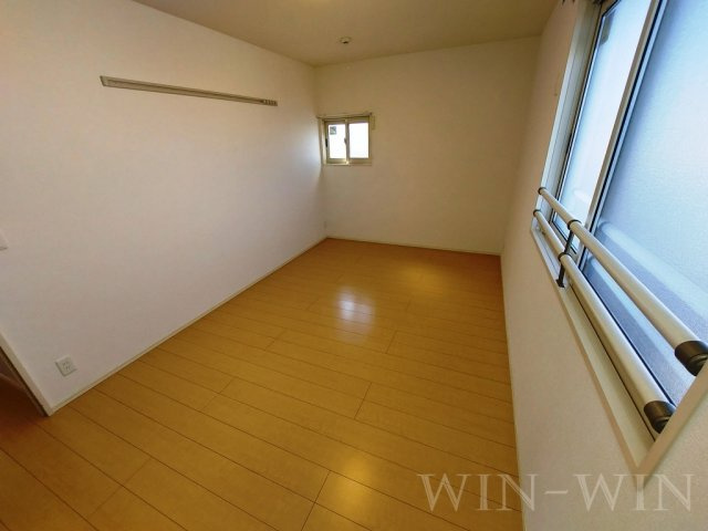 アゼリア B棟の寝室