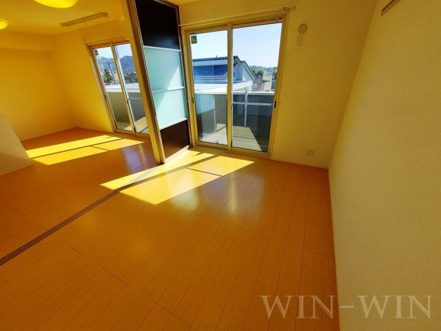 アゼリア B棟の内装