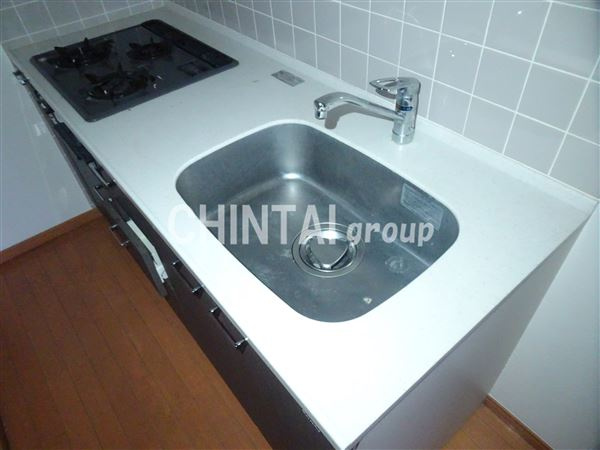 グラントレゾール明大前のキッチン