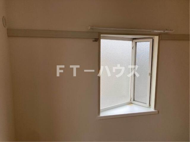 エスティーヌ津田沼Ⅱの居間・リビング