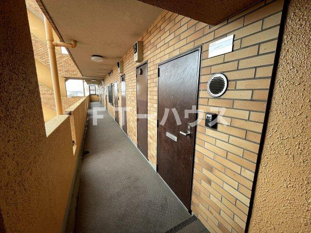 ストーンフィールドNo.3のロビー