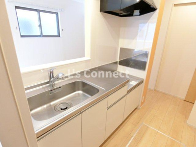 【キッチン】 | ブライト６０５レジデンスⅡＢ | ２口ガスコンロ設置可能な対面キッチンです。