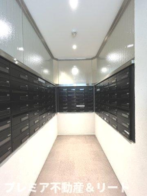 【その他共用部分】 | 六本木ビュータワー | 集合郵便受けです