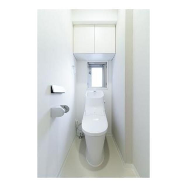 ＵＰＰＥＲ　ＦＩＥＬＤ　ＷＯＯＤのトイレ