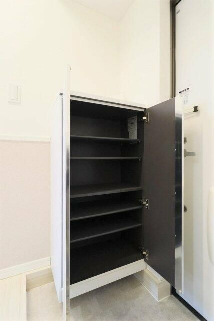 ダイヤモンドヒルズ横浜井土ヶ谷Ｂ号棟の収納