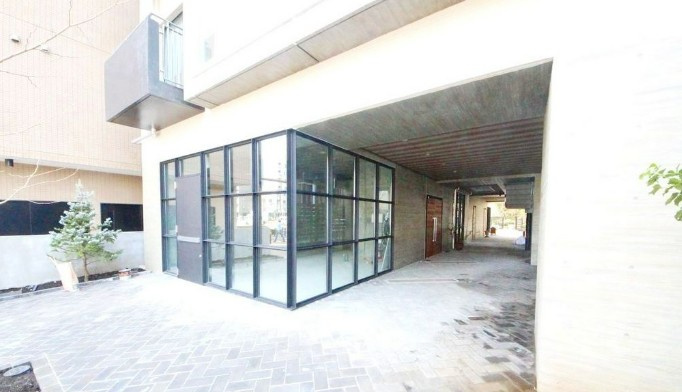 プリューム中野坂上のエントランス