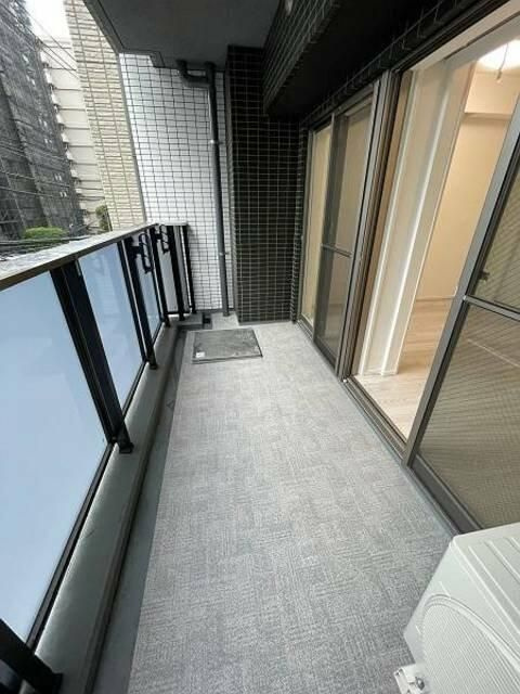 ガーラ・プライム横濱関内のバルコニー