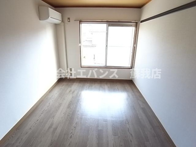 【寝室】 | メゾン蘇我 | ゆとりの広さです