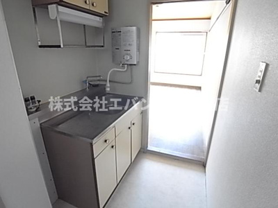 【キッチン】 | メゾン蘇我 | 使いやすいキッチンです