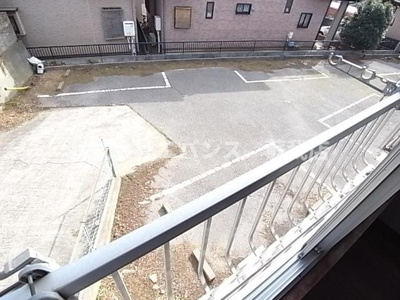 【バルコニー】 | メゾン蘇我 | 暖かな日差しのふりそそぐバルコニー