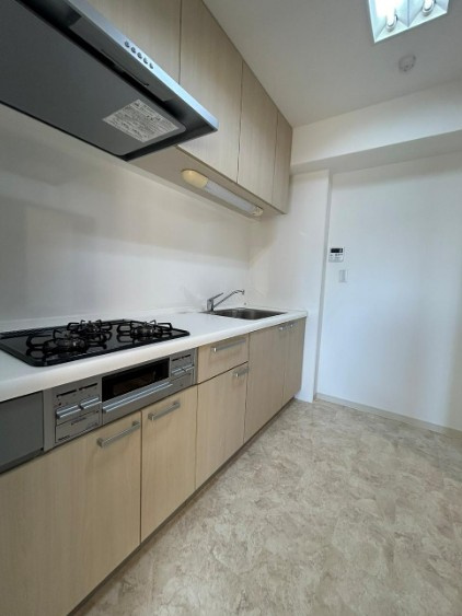 【中古マンション】ファミール川越のキッチン|キッチンでお料理をお楽しみください