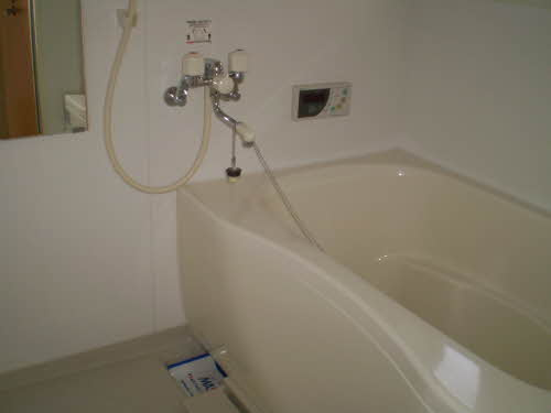 ルーンルディ―Ⅱの浴室|コンパクトで使いやすいお風呂です