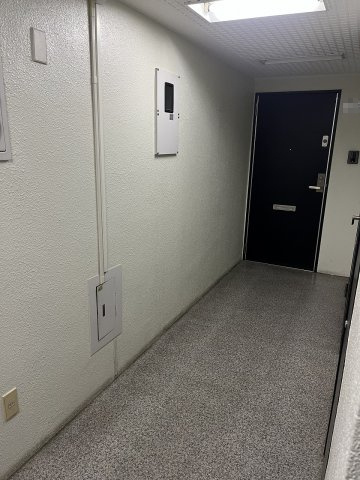 モンテベルデ六義園の玄関