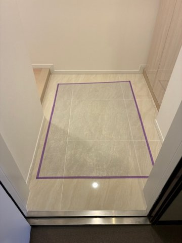 朝日マンション白金通りの玄関