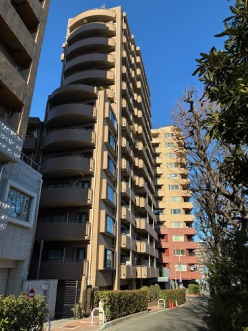 朝日マンション白金通りの外観