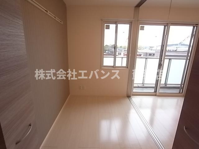 【寝室】 | エヴァーラスティング千葉