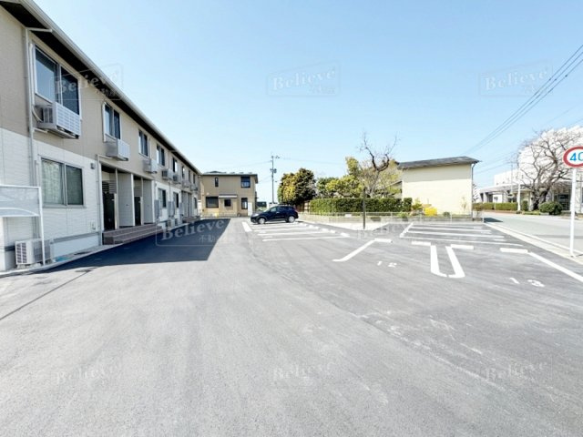 フェリシアの駐車場|駐車スペースもあります☆