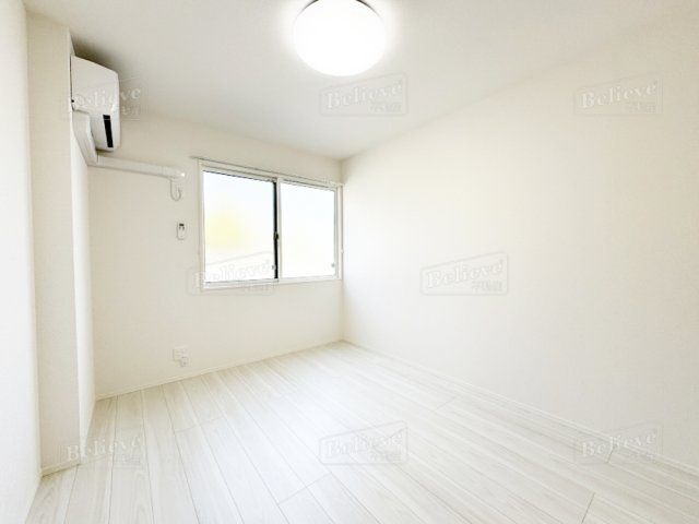 フェリシアの内装